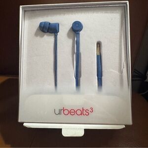 Beats by Dr. Dre (urBeats3) Earphones